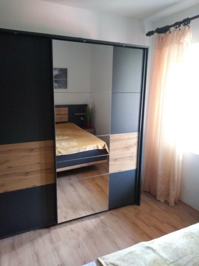 Apartments Mira Biograd Na Moru Luaran gambar