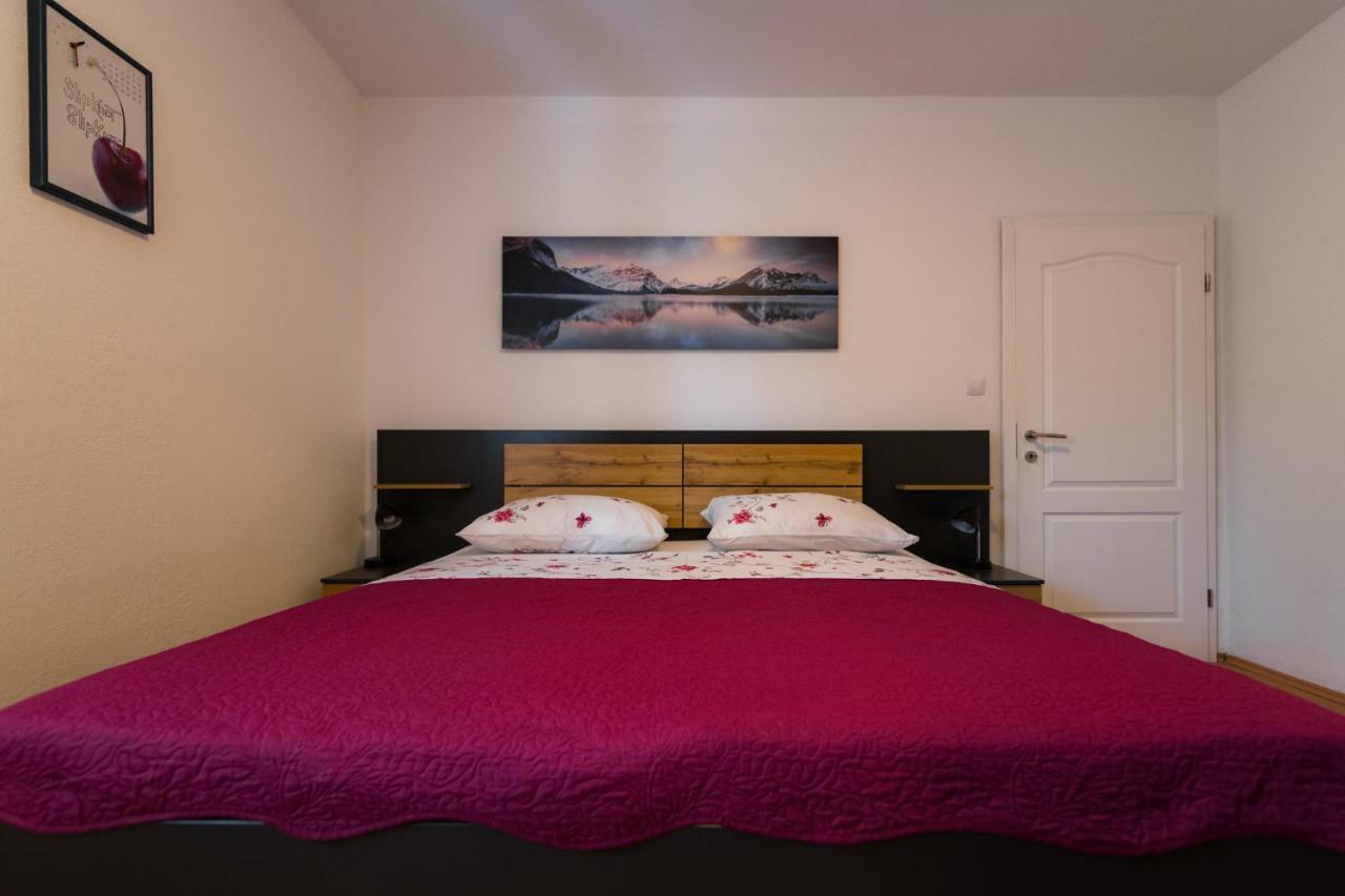 Apartments Mira Biograd Na Moru Luaran gambar
