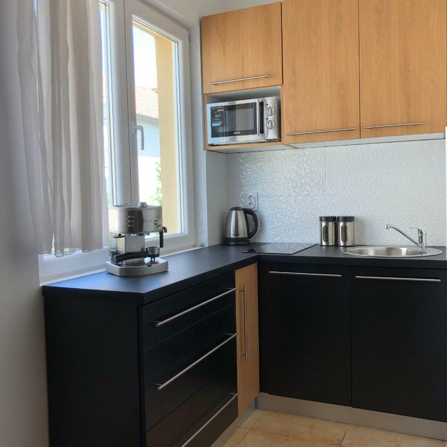 Apartments Mira Biograd Na Moru Luaran gambar