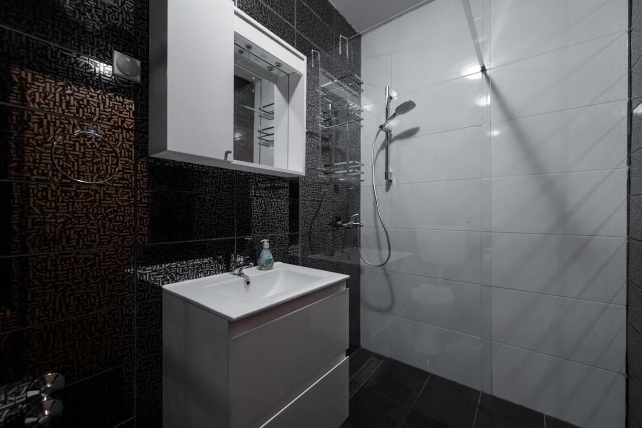 Apartments Mira Biograd Na Moru Luaran gambar